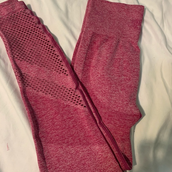 PINK Victoria's Secret Pants - Pink leggings